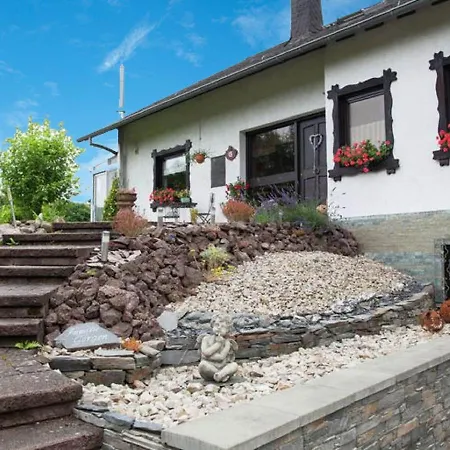 Idyllically Located Holiday Between The Moselle And The Eifel 아파트 Springiersbach